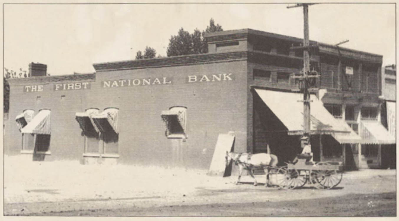 1900